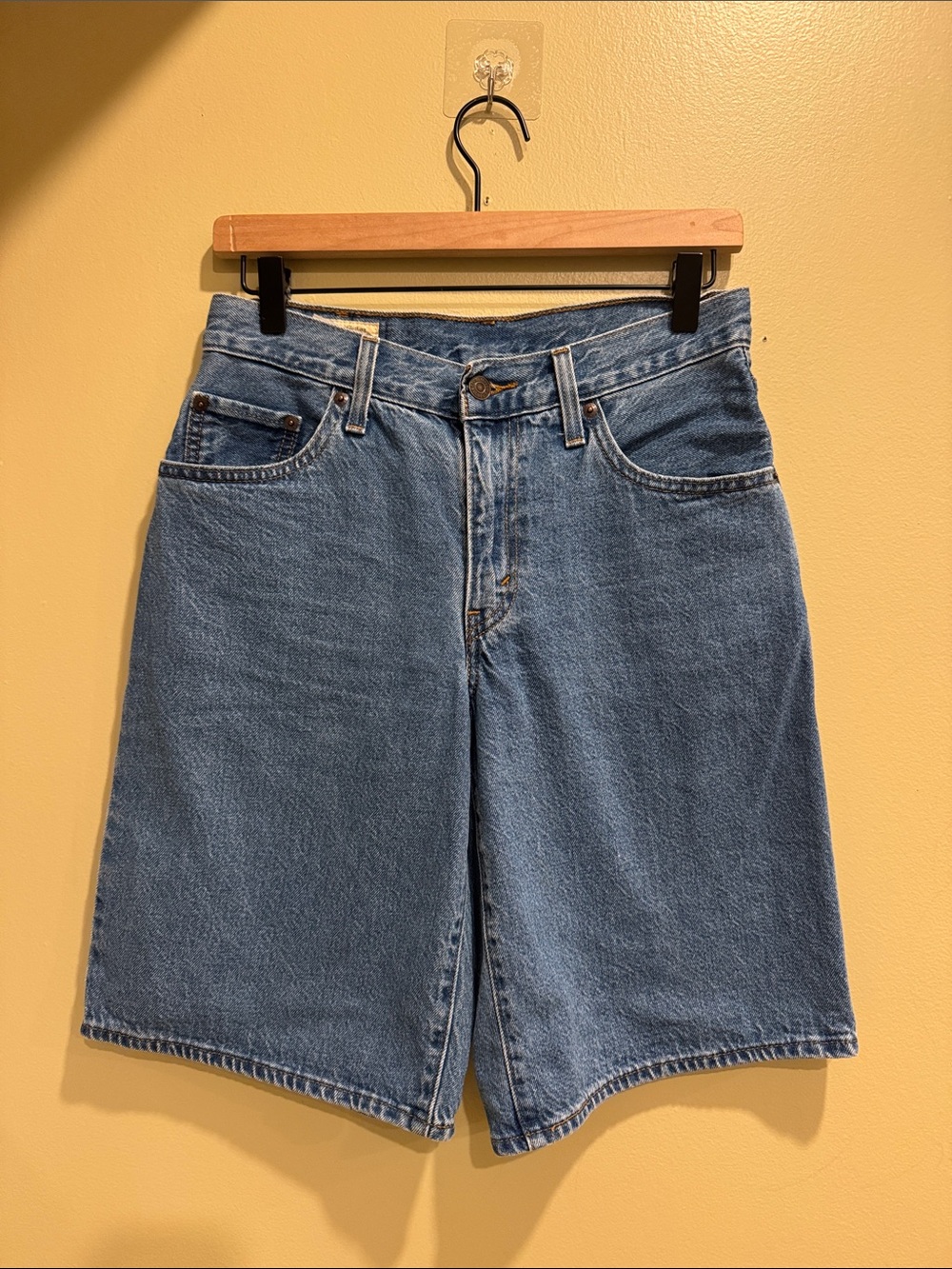 Classic Men's Denim Shorts - Blue
